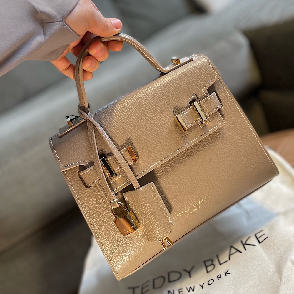 Teddy Blake New York Handbag Model Ava Gold 9" - TaupeD07-Gold-Mignon color